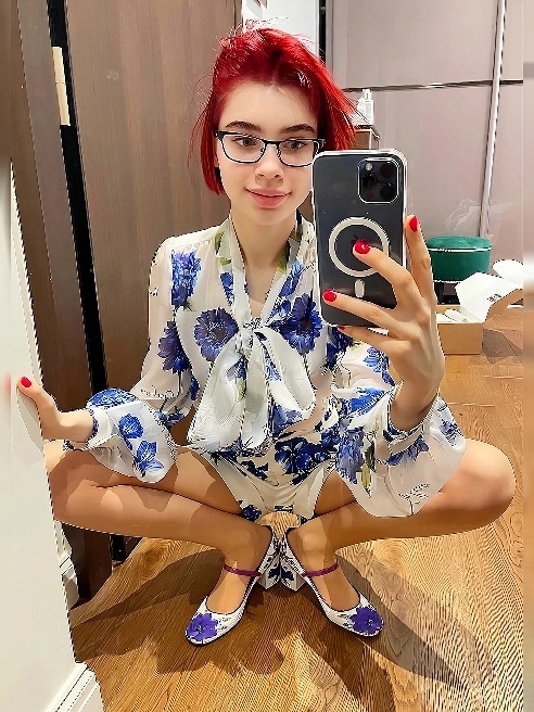 Я ВСЕГДА ОНЛАЙН ✅✅✅





Привет я красивый страстный и веселый тигренок 🐯🐅🐅🐯🐯🐯

Живу в Москва Сити в шикарнейшем двухуровневом пентхаусе...
