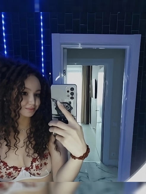 🥰❤❤❤!!!Люблю мужчин и обожаю секс😈Будет настоящий порносекс обещаю Давайте познакомимся-я Алина🎀🎀🎀 У меня миловидное личико, красивая фиг... 🥰❤❤❤!!!Люблю мужчин и обожаю секс😈Будет настоящий порносекс обещаю Давайте познакомимся-я Алина🎀🎀🎀 У меня миловидное личико, красивая фиг...
