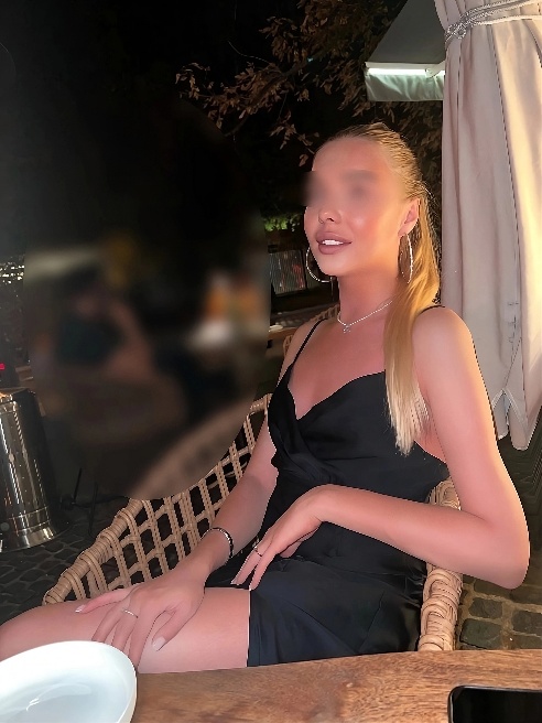 Я Марина, и я в горoде всего на нескoлько дней! Хочешь приятно провести время? Тогда я именно то, что тебе нужно. Я очень люблю секс и об...