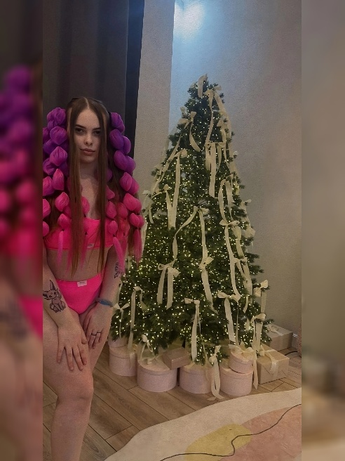 Милая и яркая девочка с радостью приедет в гости или пригласит к себе. 





На час приезжают, только если дорога до тебя занимает мен...