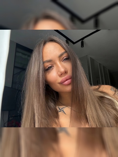 🔥 Когда включается “режим порноактрисы” — держись покрепче!
Я — Lera Murr, модель Pornhub, и ты точно видел, на что я способна 😏
Но в... 🔥 Когда включается “режим порноактрисы” — держись покрепче!
Я — Lera Murr, модель Pornhub, и ты точно видел, на что я способна 😏
Но в...