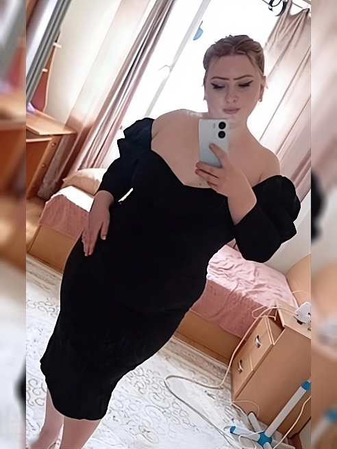 Молодая, красивая девушка с шикарными формами ❤❤❤❤❤❤❤❤ Молодая, красивая девушка с шикарными формами ❤❤❤❤❤❤❤❤