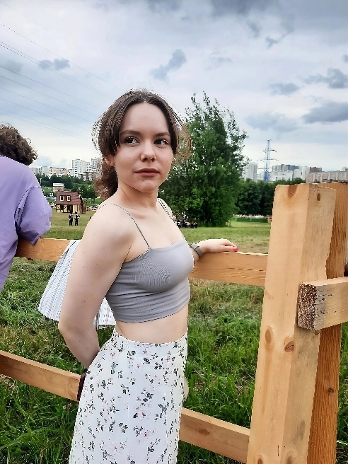 Милая малышка, бейби фэйс, очень миниатюрная. 



Мне нравится нежность, зрительный контакт, ласки, касания, поцелуи, эмоции.



 Люб...