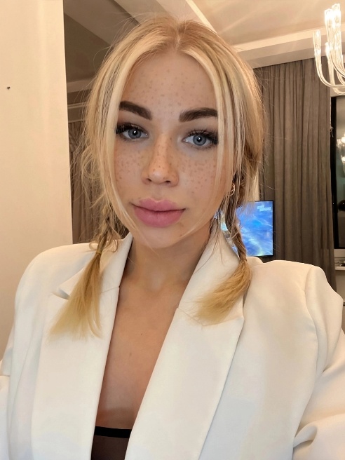🌖МАЛЫШКА С ВЕСНУШКАМИ!☀   Щедро одаренная Солнцем – Elite Escort Алиса Luna



 📱📲 TG - alisaluna2 🩷



 📱📲 What’s app +79153810008...