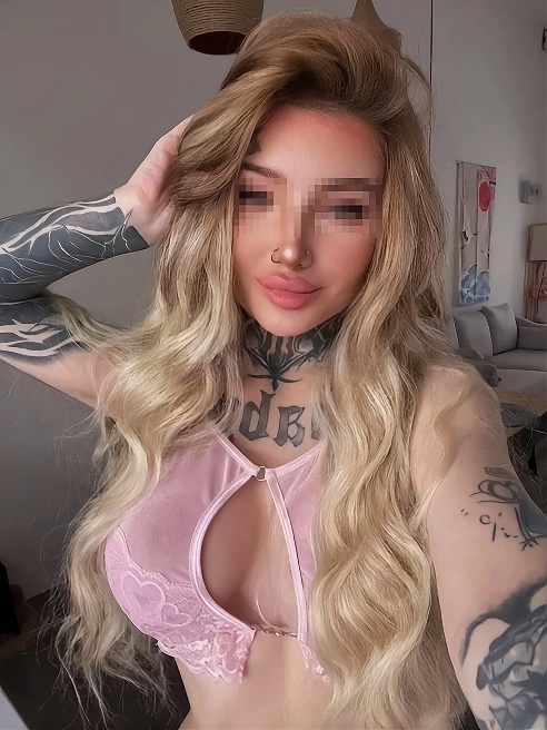 ✨️Только у меня: Сплит языка 🐍😝

Что это, ты можешь почитать в гугле, или посмотреть мои селфи🥵🤑 Минет( мбр)с таким языком не просто н...