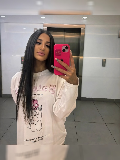 Пока я еще очень молода и красива , приходи ко мне 😍🍓пробуй меня , почувствую меня .
На поток не работаю)
Я инди💯. На звонки отвечаю... Пока я еще очень молода и красива , приходи ко мне 😍🍓пробуй меня , почувствую меня .
На поток не работаю)
Я инди💯. На звонки отвечаю...