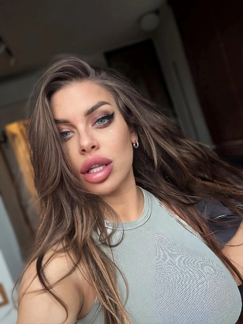 33 года❤Милая сучка🤫которая доставит максимум удовольствия, воплотит все твои самые сокровенные мечты! Обожаю эксперименты и новые ощущения!