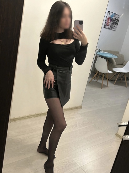 Привет, мой дорогой гость💗
💋💋💋Позво мне стать твоей путеводной звездой в мире удовольствий и наслаждений🍓🍓🍓
Я – сексуальная... Привет, мой дорогой гость💗
💋💋💋Позво мне стать твоей путеводной звездой в мире удовольствий и наслаждений🍓🍓🍓
Я – сексуальная...