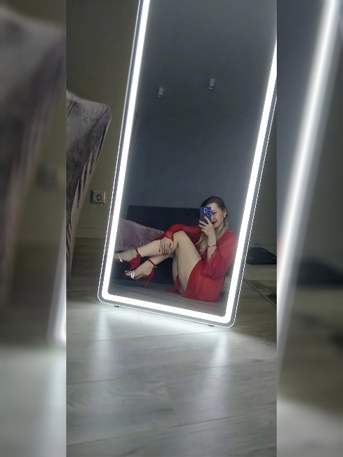 👅



Я обожаю секс😍Хочешь меня?Игровую кошечку!Я жду тебя малыш💋



Люблю тактильность,нежиться как кошечка,шёркаться об тебя мой милый с...