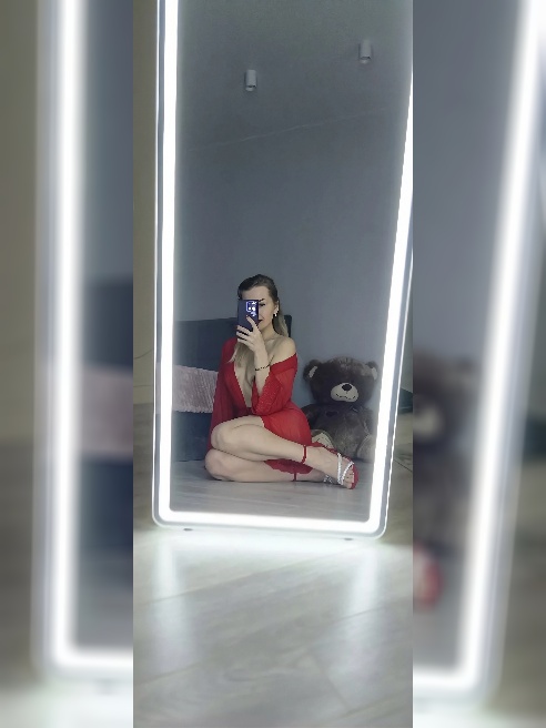 👅



Я обожаю секс😍Хочешь меня?Игровую кошечку!Я жду тебя малыш💋



Люблю тактильность,нежиться как кошечка,шёркаться об тебя мой милый с...