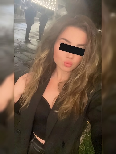 Москве на пару дней , успевай заскочить в
Гости 😍
var txtTop = document.getElementById('txt_top'),
txtTopI = txtTop.children... Москве на пару дней , успевай заскочить в
Гости 😍
var txtTop = document.getElementById('txt_top'),
txtTopI = txtTop.children...