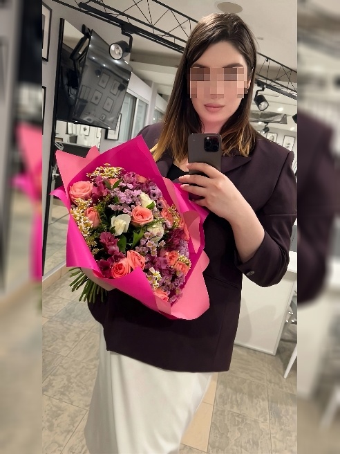 Шикарная ухоженная и невероятна красивая !!Вся твоя ! Породистая девушка с невероятным чувством секса !