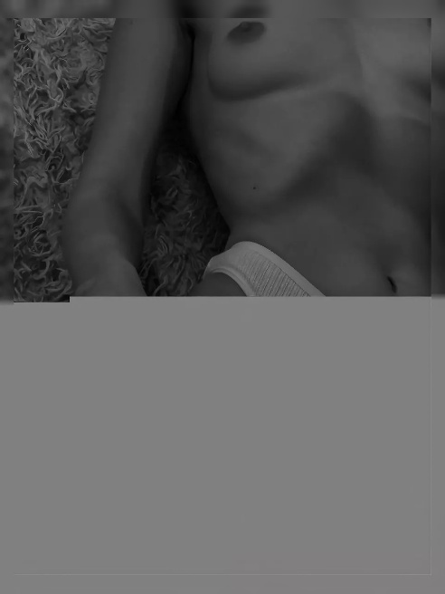 🔞Плохая девочка, которая очень любит секс и всё, что с ним связано.

Нежная, чувственная малышка, испытывающая неземное наслаждение от му...