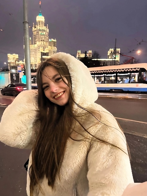 Я не просто красивая женщина, я воплощение гармонии и стиля, способная оставить след в сердцах.



Проявляю инициативу и внимание, полн...