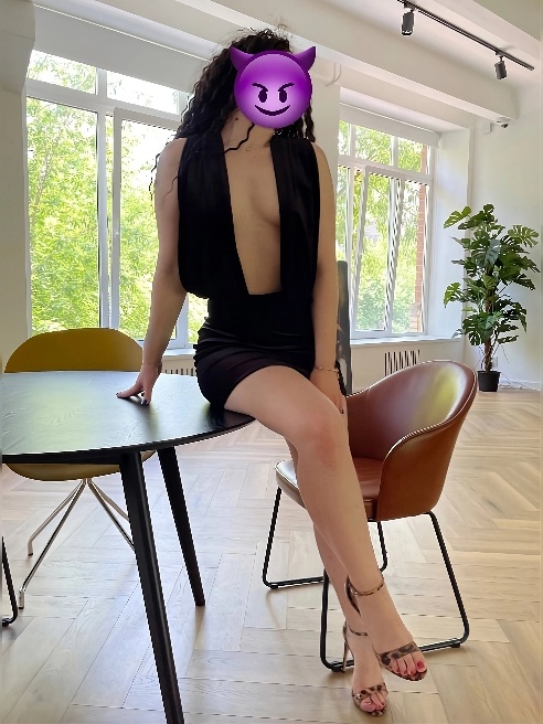 Выйду в твое авто на сладкий мбр😘 Есть HOT PORNO канал в тг вход навсегда 10.000тр!



Здравствуйте, мой милый незнакомец!) 



Меня зову...