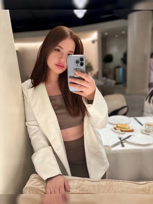 Яркая,ухоженная,сексуальная с натуральными формами кошечка😻не оставит Вас без внимания💋Обожаю приятных и щедрых мужчин,долгие встречи и н...