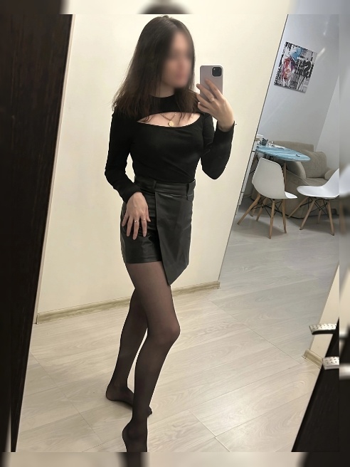 Привет, мой дорогой гость💗



💋💋💋Позво мне стать твоей путеводной звездой в мире удовольствий и наслаждений🍓🍓🍓





Я – сексуальная и заг...