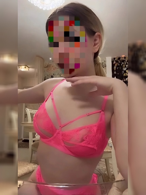 Фото мои на 100% не скромная, очень общительная девушка. 