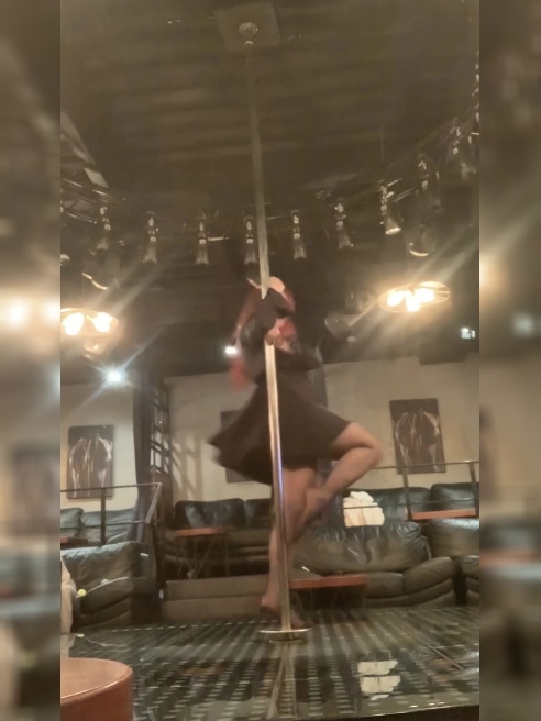 Сосу «в» так , как другие без него не умеют🤫💦💦💦



Приве милый 🍓



💕Люблю разный секс мы 100% получим удовольствие оба 😍 но больше л...