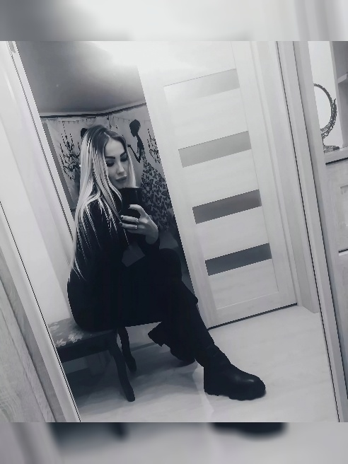 Стройная ,красивая ♥Люблю заниматься спортом подтянута 💪Без животиком ✨Жду в гости ♥
			
				var txtTop = document.getElementById('txt_to...