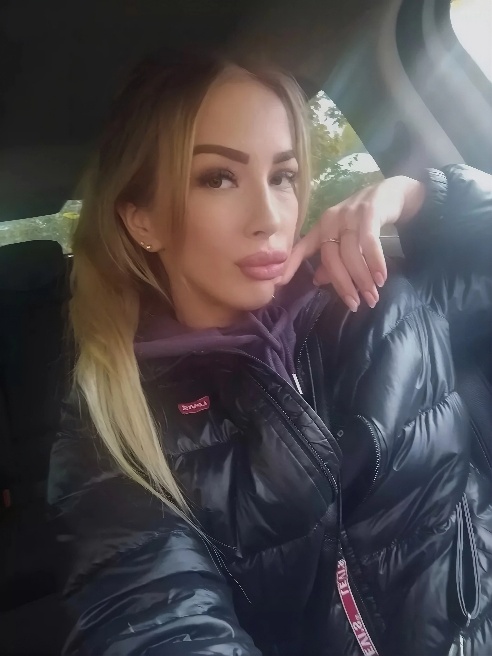 Стройная ,красивая ♥Люблю заниматься спортом подтянута 💪Без животиком ✨Жду в гости ♥
			
				var txtTop = document.getElementById('txt_to...