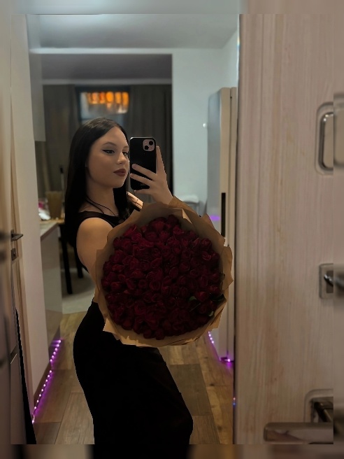 Впервые на сайте и в Москве) не знаю насколько я тут, но хочу найти хорошего партнёра, что круто трахается) 😍 Впервые на сайте и в Москве) не знаю насколько я тут, но хочу найти хорошего партнёра, что круто трахается) 😍