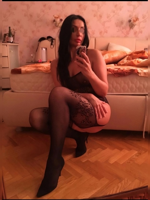 ❤️❤️Я индивидуалка !!!!❤️❤️ Высокая брюнетка - мой реальный рост 180 без каблуков,статная, красивая попа и грудь, яркая Милфа !
Пригл... ❤️❤️Я индивидуалка !!!!❤️❤️ Высокая брюнетка - мой реальный рост 180 без каблуков,статная, красивая попа и грудь, яркая Милфа !
Пригл...