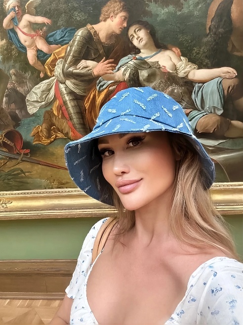 💓Дорогой гость, лучший в мире мужчина.

💓 💋💋💋

Спасибо за проявленный интерес ) Наша встреча будет одной из лучших в твоей жизни . 



Ва...
