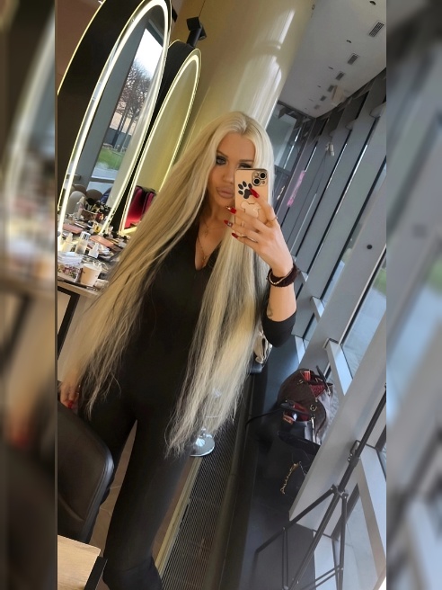 НОВАЯ ASS🍑🍑🍑ВСТРЕЧАЮСЬ С 1.06….И (только аккуратно🥹😄)ДА,МОЯ 🍑ТЕПЕРЬ ЕЩЕ БООООЛЬШЕ🤭🤭 ВСЕ НЕРАВНОДУШНЫЕ МАЛЬЧИКИ И ДЕВОЧКИ можете наблюдать...
