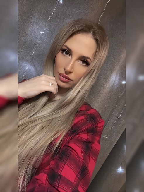 эталон женственности и грации...💋

А моя естественная красота тебя поразит....😍

Думаю при встрече со мной, ты будешь полностью согласен...
