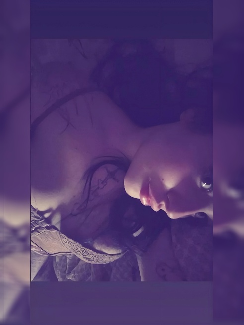 Моя сексуальная упругая попка уже ждет тебя!)



❤ Я за легкость в общении, с удовольствием поддержу любую тему, могу быть как развратной...
