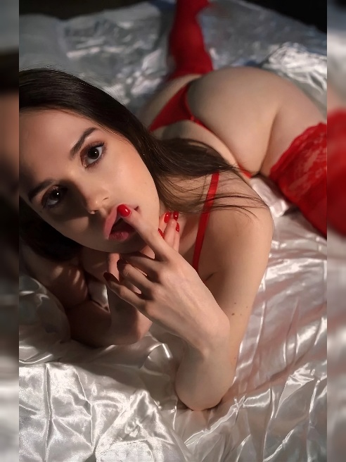 ✅Звонки не принимаю) Пиши😇



Давай знакомиться, сладкий❤️



Я очень внимательна к партнеру и обожаю доставлять удовольствие, очень восп...