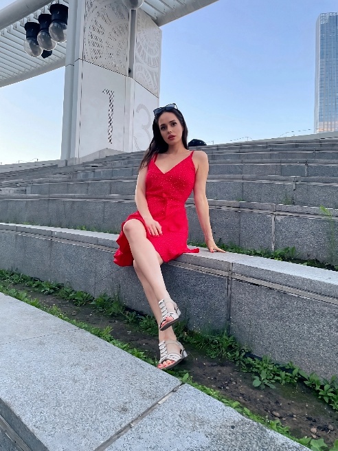 ✅На звонки не отвечаю, пиши❤️



Привет, приятно познакомиться, я Виктория❤



Давай я расскажу тебе мои преимущества и ты сразу захо...