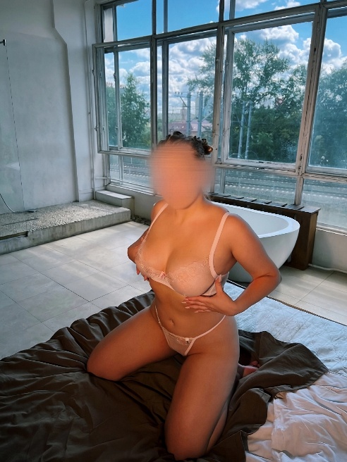 Для ценителей врожденной красоты, нежности , и шикарных пышных форм🍒🍑
Я искренняя , жизнерадостная,и очень заботливая💜💜
Со м... Для ценителей врожденной красоты, нежности , и шикарных пышных форм🍒🍑
Я искренняя , жизнерадостная,и очень заботливая💜💜
Со м...