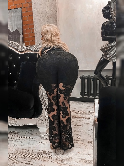 Я прилетела ❤❤ Загоревшая и соскучилась по страстным встречам 🔥🔥 Жду тебя в свои объятия с нетерпением !!! 🥰🥰



Новые фото уже в моем...