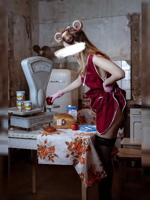 Всем,приветик!❤

Меня зовут Анжелика и сразу скажу - я актриса и сценки из фотосессии не более чем моя хорошая актерская игра 🎬🎞🎥



Ну ч...