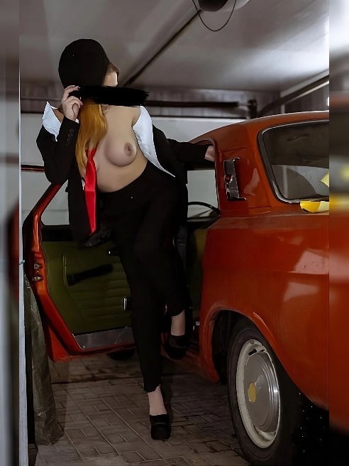 TAXI-SEXLOVE🔞❤️👄Специально для вас сделала фотосессию для подтверждения что я настоящая таксистка на своем новеньком KIA RIO🏎