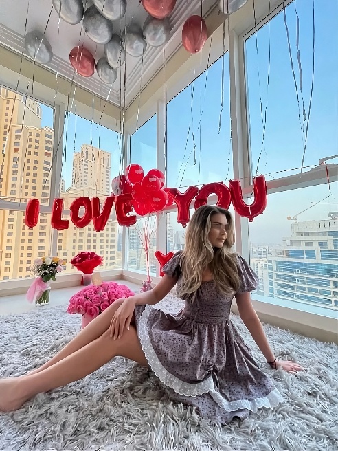 ария, 27 — твоя живая SEXY блонда, где каждое фото — зеркало реальности, без фильтров и лжи! 📸🔥Я — твой онлайн-мираж, который материализу...