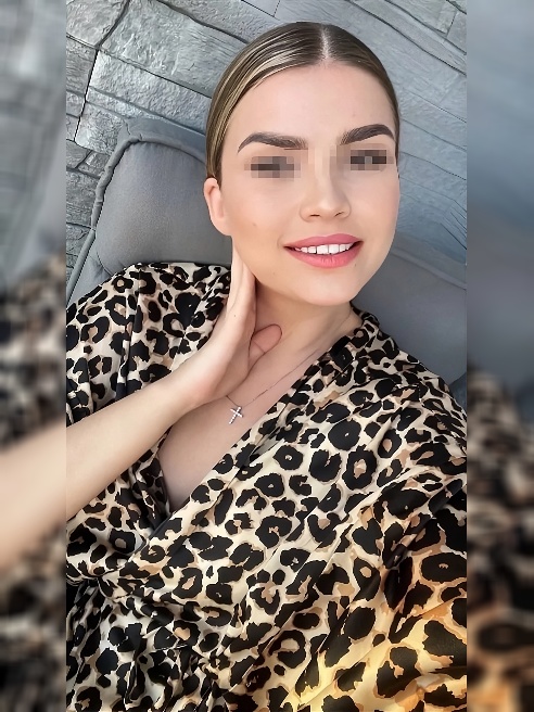 ария, 27 — твоя живая SEXY блонда, где каждое фото — зеркало реальности, без фильтров и лжи! 📸🔥Я — твой онлайн-мираж, который материализу...