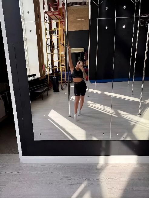 💦 Я Lera Murr — не просто модель Pornhub, а твоя самая грязная фантазия.
Ты дрочил на мои видео? Представь, что теперь я на коленях у те... 💦 Я Lera Murr — не просто модель Pornhub, а твоя самая грязная фантазия.
Ты дрочил на мои видео? Представь, что теперь я на коленях у те...