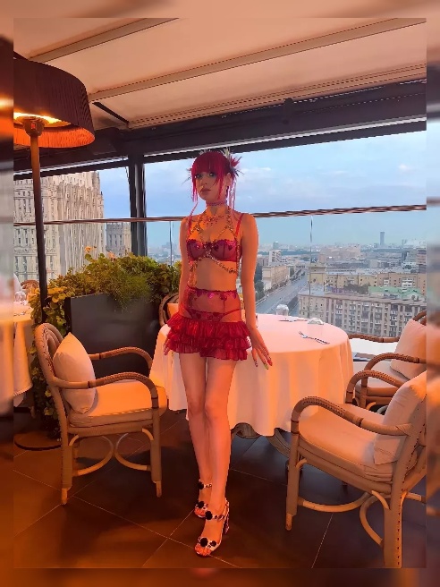 Сегодня я сделаю тебя САМЫМ счастливым 💦💦💦 

Хочу сегодня сделать самый офигенный Facefack и трах во все дырочки 🍌💦💦😭

Пиши скорее и твой...