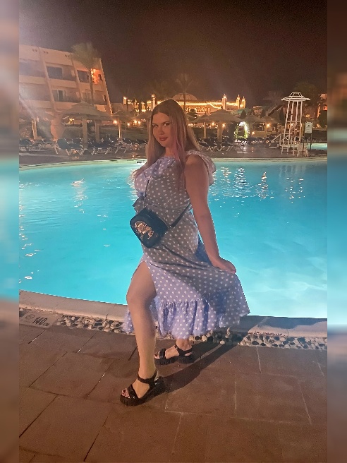 💋💋 Сочная, харизматичная красотка в стиле plus-size! Полностью соответствую фото, как мне говорят, в жизни даже лучше!💋💋

 С удовольствие...