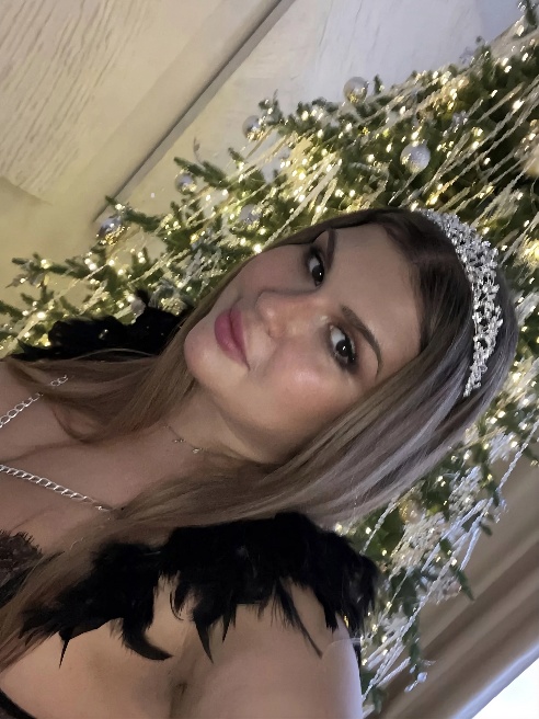 💋💋 Сочная, харизматичная красотка в стиле plus-size! Полностью соответствую фото, как мне говорят, в жизни даже лучше!💋💋

 С удовольствие...