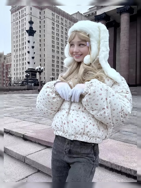 Хотелось бы найти постоянных клиентов:) Свободного времени мало из-за учебы, поэтому надо заранее договариваться. Учусь в самом топовом В...