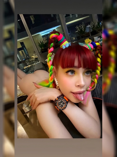 Я ТИГРЁНОК 🔥🔥🔥ХОЧУвовседырочки 💦💦🍌 

МОЯ пися 💦💦 с волосиками ждет твой член на самые влажные приключения в мою попу писю и ротик💕😇🍌🍌...