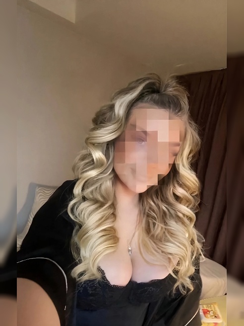 👑👑👑 ДА,Да я счастливая обладательница шикарной натуральной груди 4 РАЗМЕРА(не силикон) своя.

   Ты запомнишь меня надолго 😏🥰💋 и мои сла...