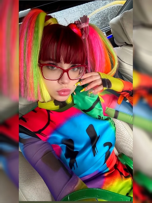 Я ТИГРЁНОК 🔥🔥🔥ХОЧУвовседырочки 💦💦🍌 

МОЯ пися 💦💦 с волосиками ждет твоя член на самые влажные приключения в мою попу писю и ротик💕😇🍌🍌...