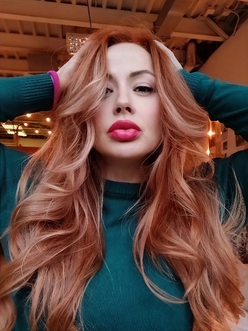 Хочешь, я расскажу тебе, что мы будем делать?
А может мне напишешь о своих нескромных фантазиях?
С удовольствием оценю твои фотки и вид... Хочешь, я расскажу тебе, что мы будем делать?
А может мне напишешь о своих нескромных фантазиях?
С удовольствием оценю твои фотки и вид...