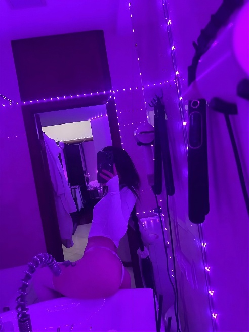 😍❤🔥

То о чем ты так давно мечтал наконец-то сбылось, потому что ты нашел ту самую развратную малышку из своих влажных фантазий, которые...