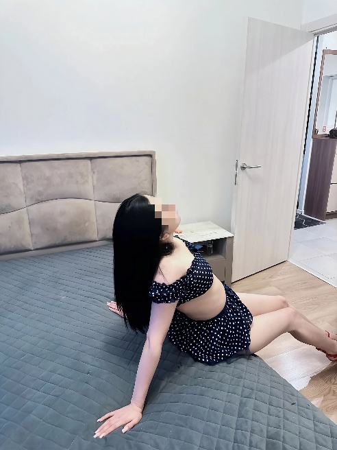 ♥Милая,нежная,ласковая кошечка ждёт Вас в гости!

❤Всегда в хорошем,игривом настроении!!!